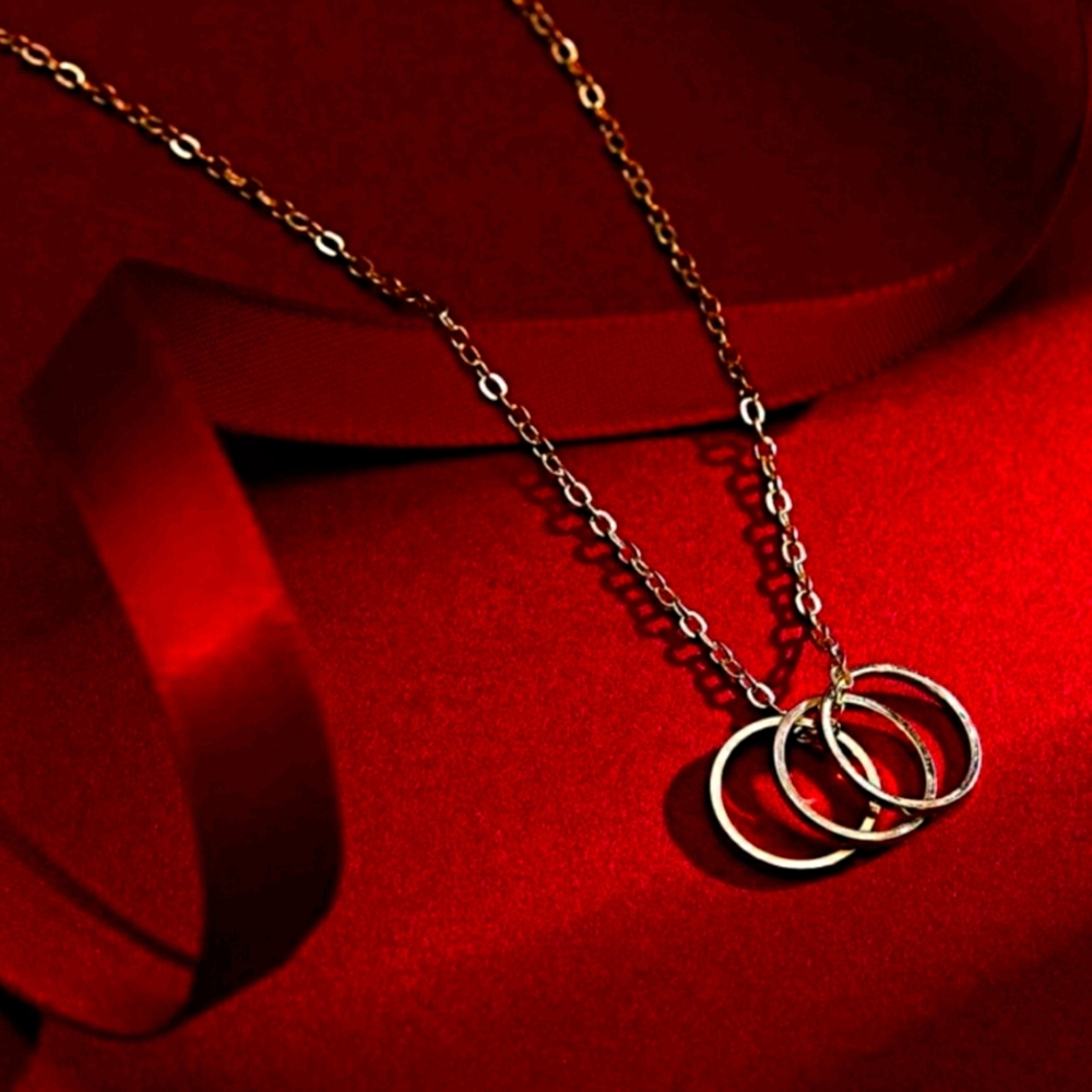 [3/20] TOKEN CHARM NECKLACE